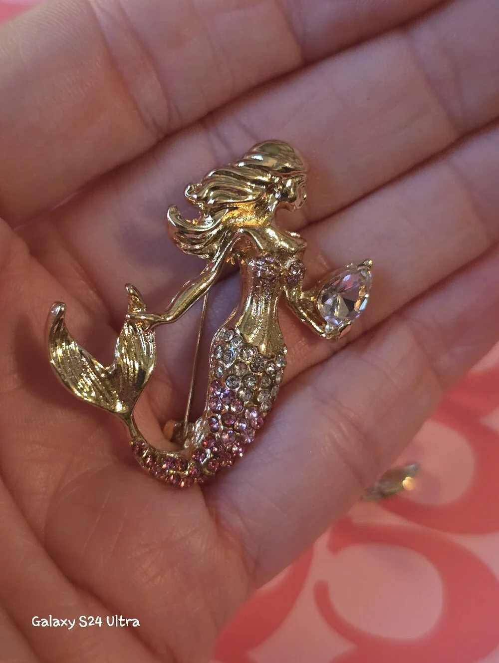 Mermaid Tiny Brooch NEW